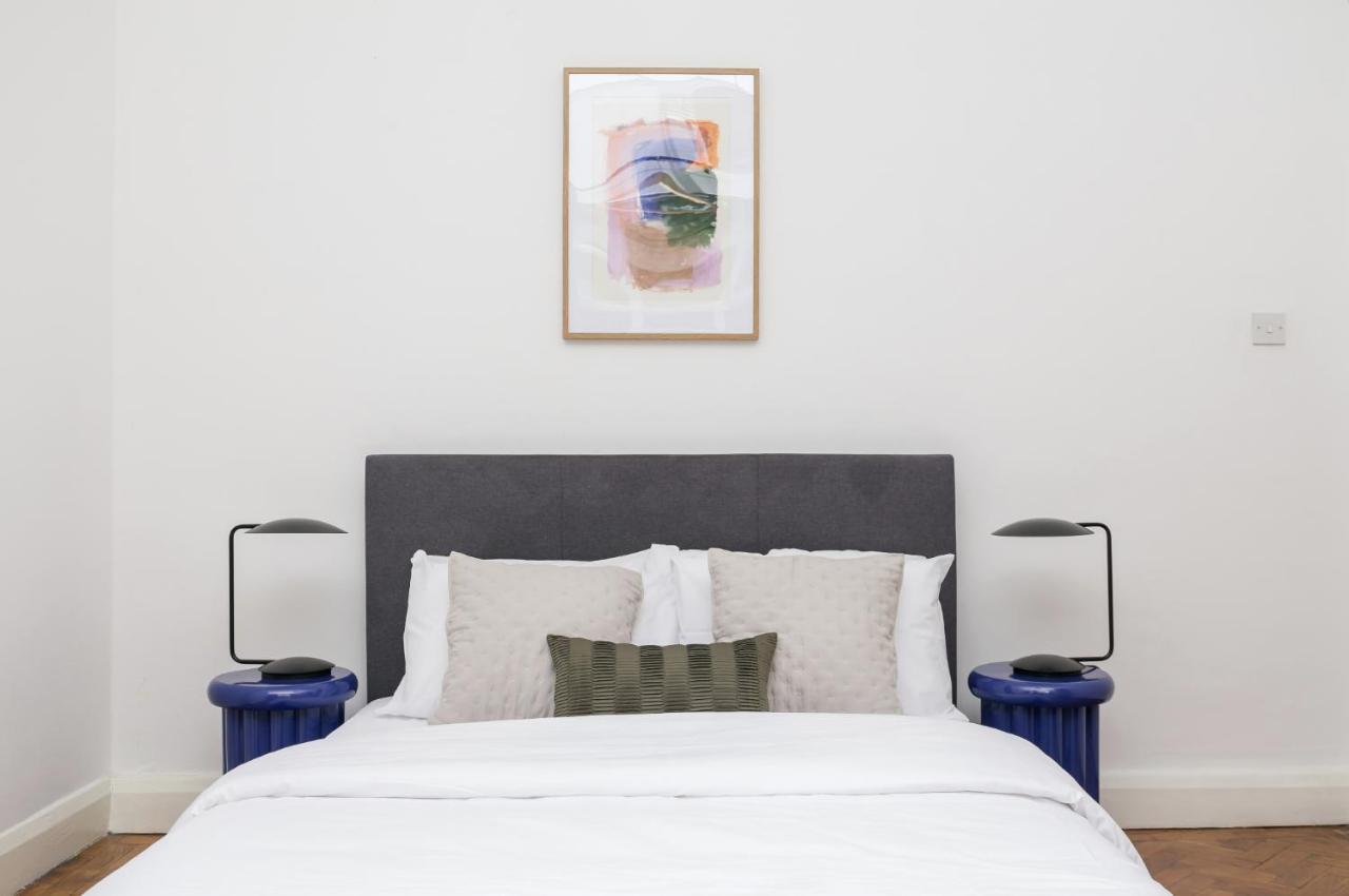 Chic 1 Bedroom Apartment In Bloomsbury, Sleeps 4 伦敦 外观 照片